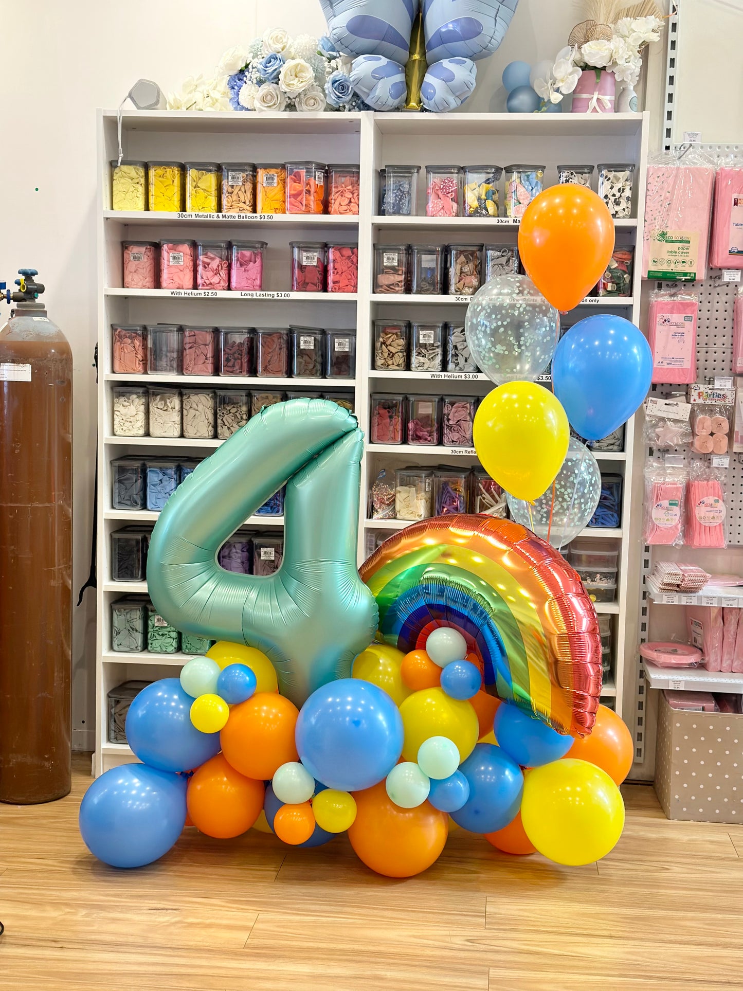 Rainbow Number Balloon Stand