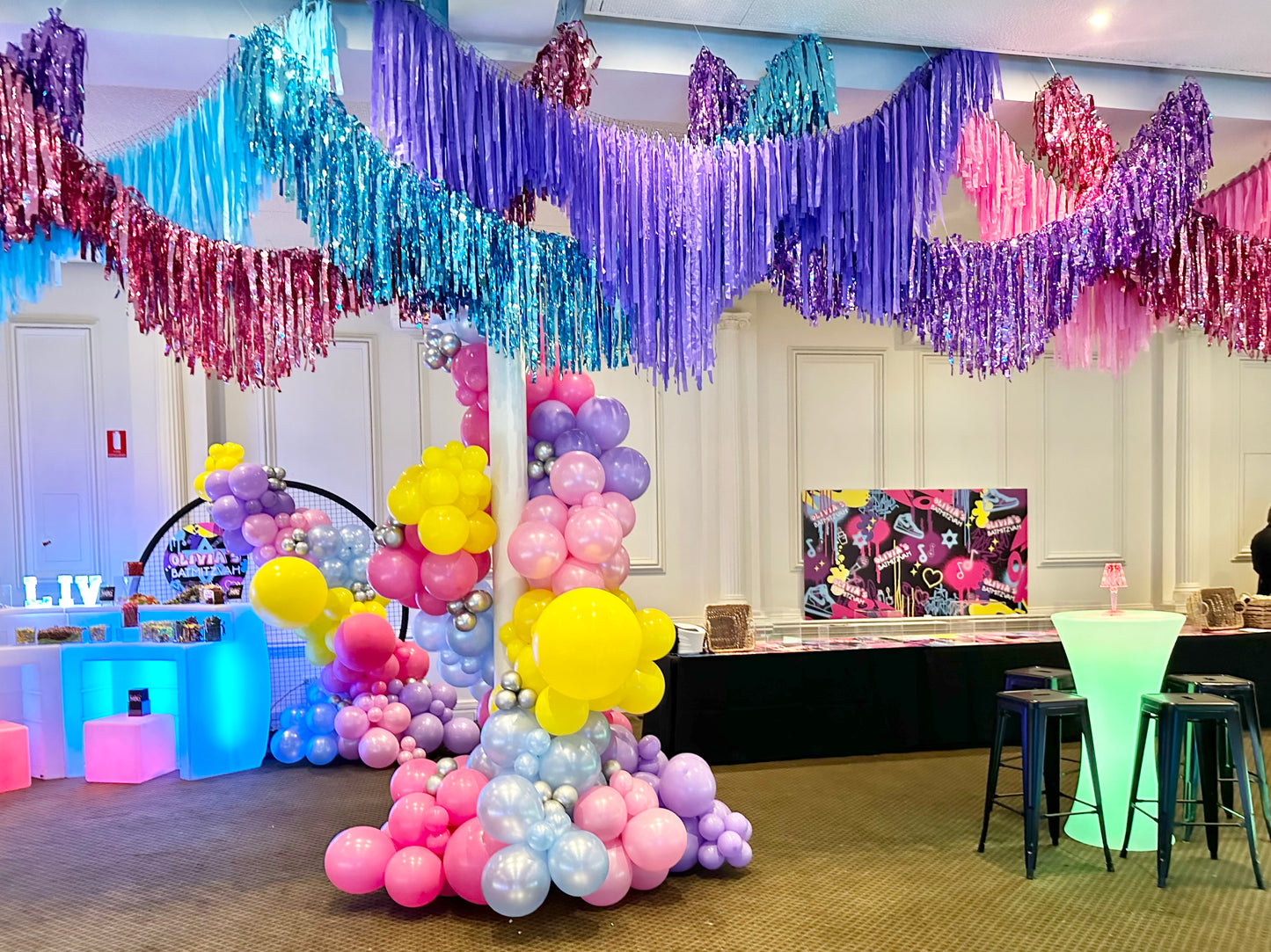 Fantasy Theme Balloon Garland