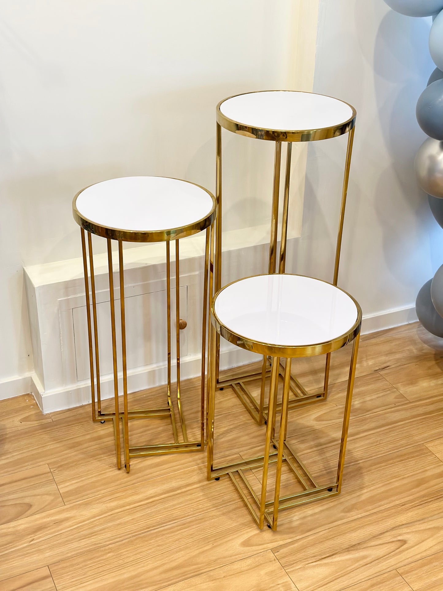 Gold Plinth (For Hire)